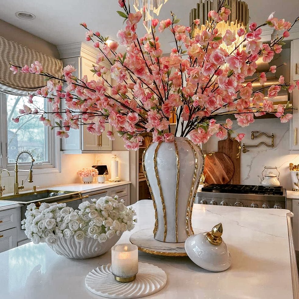 Cramic Vase