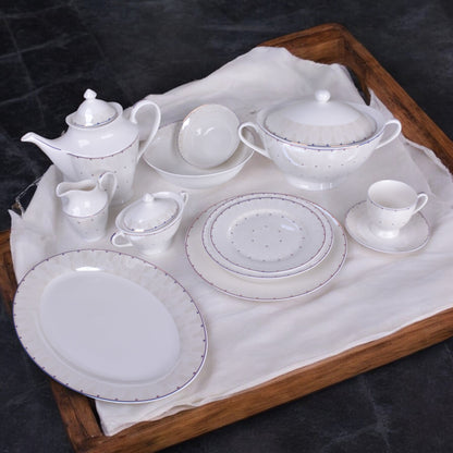 64-Piece Dinnerware Set