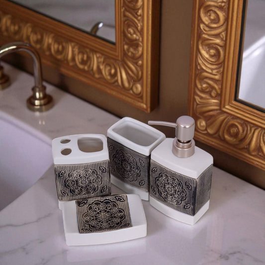 White & Black Bath Set 4Pcs