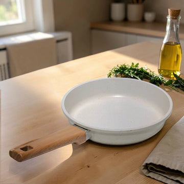 White Granite Nonstick Omelette Pan with Wooden Handle 22cm