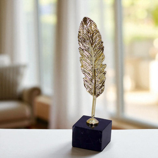 Decoration Piece Leaf Medium
