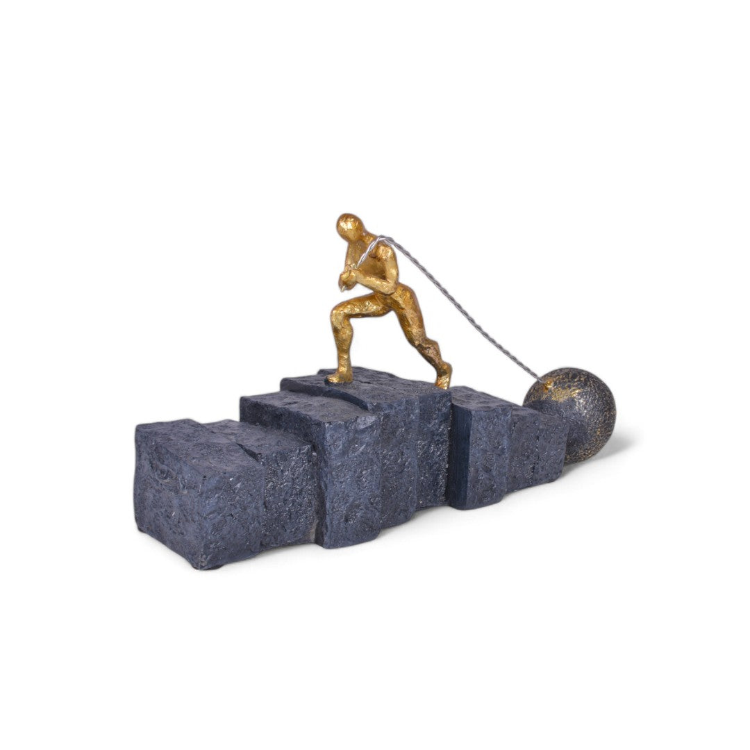 Climbing Men Motivational Sculpture Table Decor Showpiece