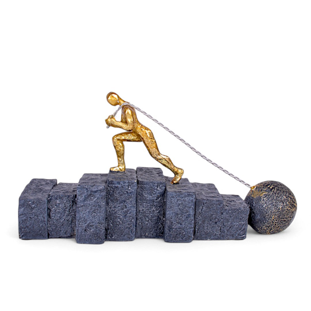 Climbing Men Motivational Sculpture Table Decor Showpiece